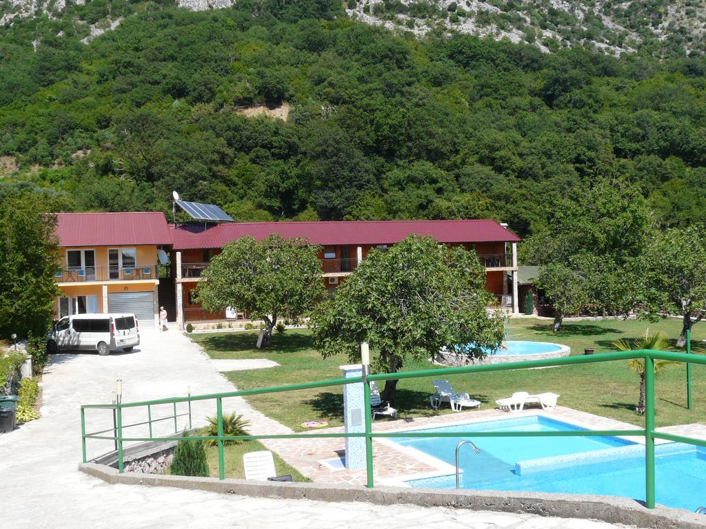Guest House Jadran Pol Petrovac Exterior photo